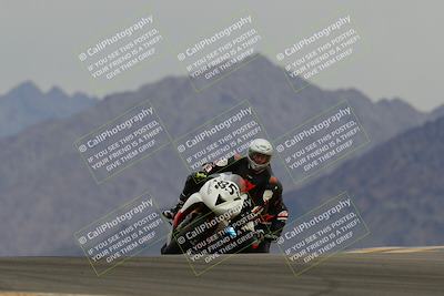 media/Jan-14-2023-SoCal Trackdays (Sat) [[497694156f]]/Turn 9 Set 2 (1130am)/